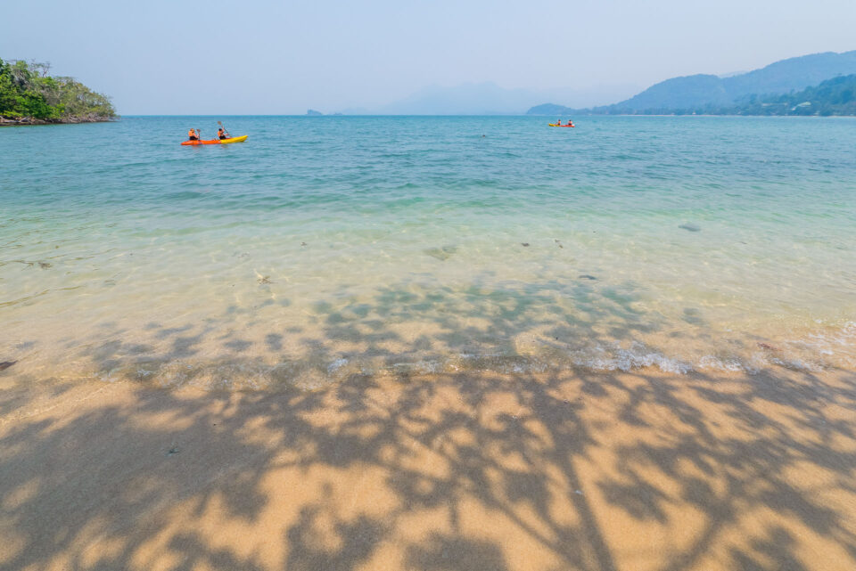 На каяке на маленький остров