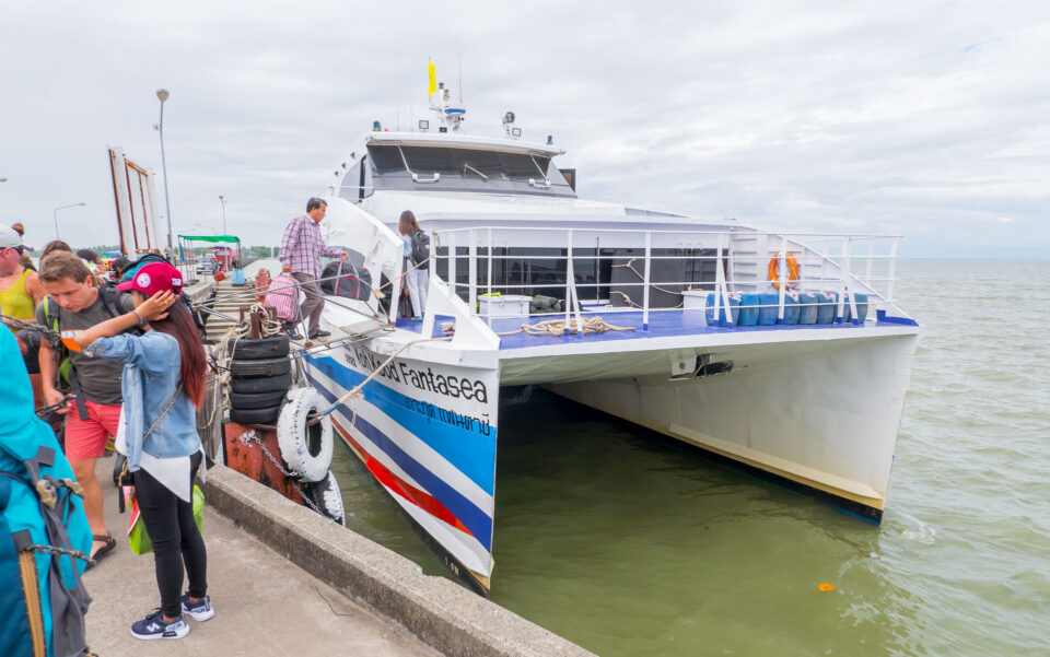 Катамаран Бунсири