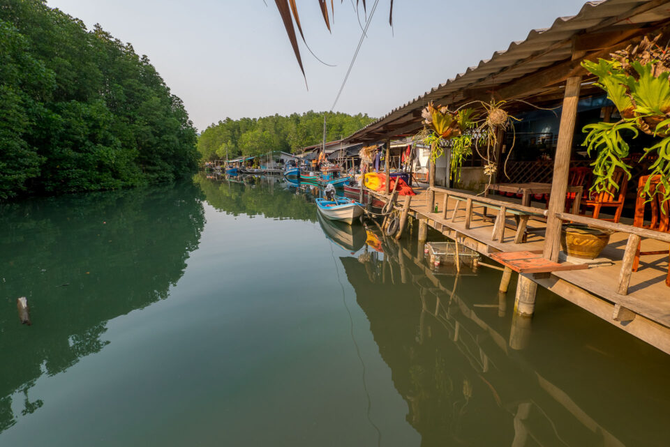 Закат на скале что слева от Чокдии резорт